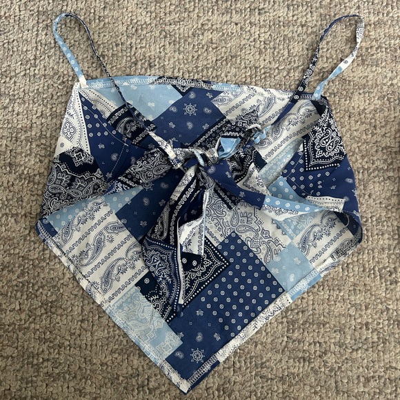 XS POLKA DOT TIED BACKLESS BANDANA CAMI TOP (BROWN) & LARGE BLUE BACKLESS TOP - Picture 5 of 6